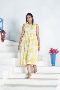 Bombay Paisley Yellow Floral-Patterned Dress