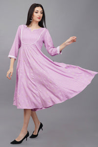 Women's Lilac Viscose Embroidered Kurta