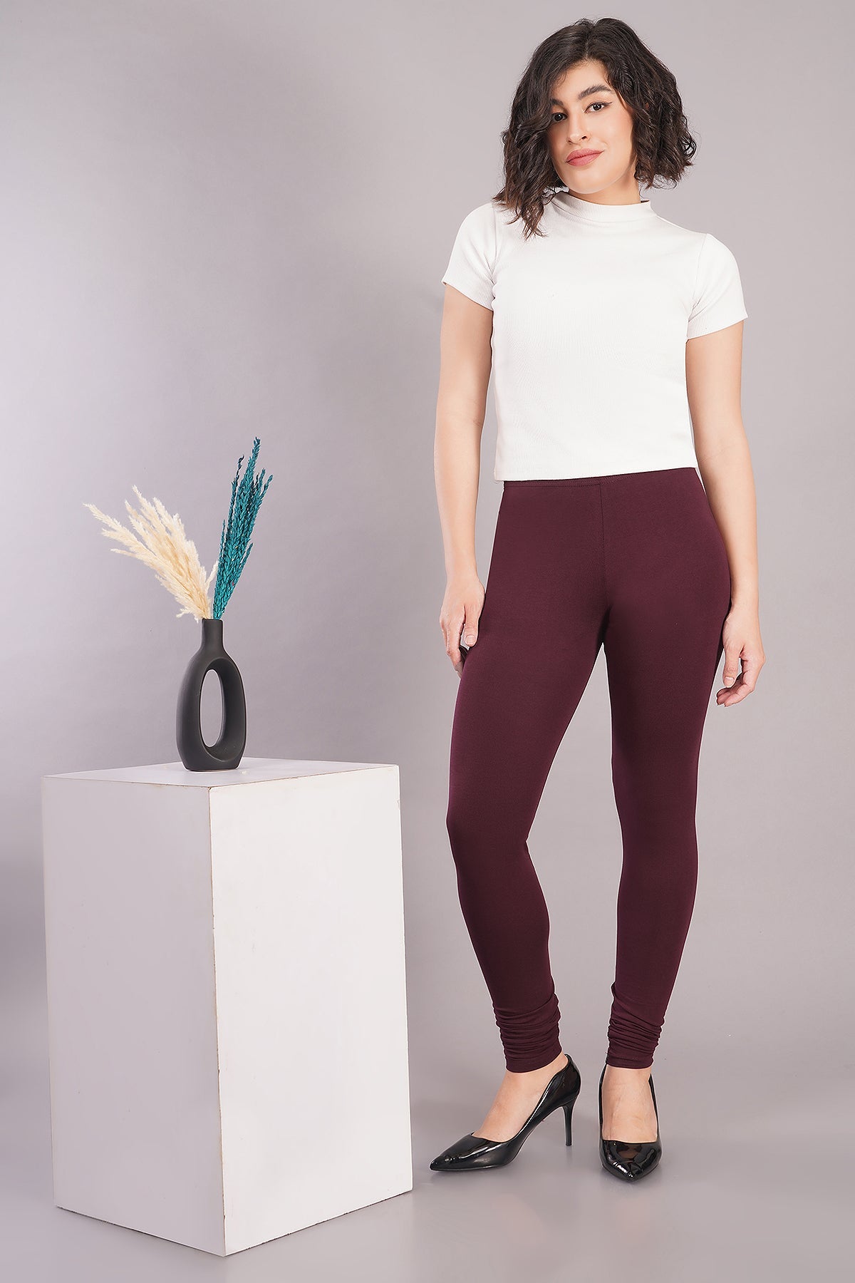 Shruthi Stretch Churidar Leggings || WINE