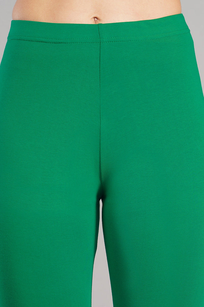 Shruthi Stretch Churidar Leggings || PAK GREEN