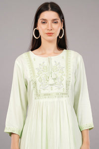 Women's Green Viscose Embroidered Kurta