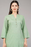 Green Printed Casual Mandarin 3/4th Sleeves Knee Length Women Regular Fit Kurta